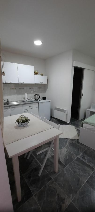 Studio Apartman Centar Вараждин Экстерьер фото